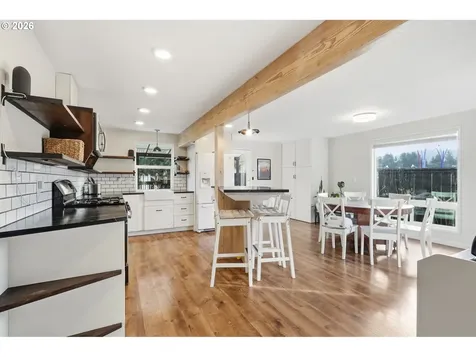 19350 SW Murphy Street Beaverton OR 97078