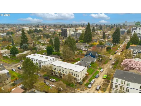 1390 N Simpson Street Portland OR 97217