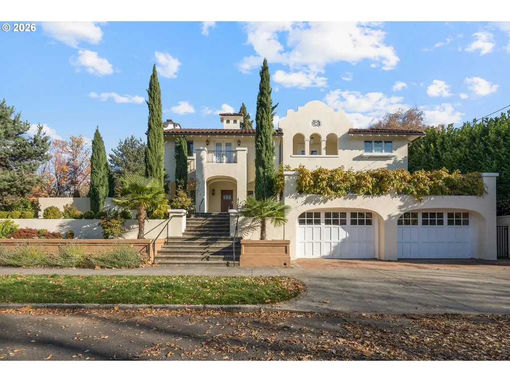450 NE 32nd Avenue Portland OR 97232