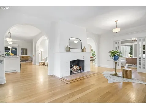 450 NE 32nd Avenue Portland OR 97232