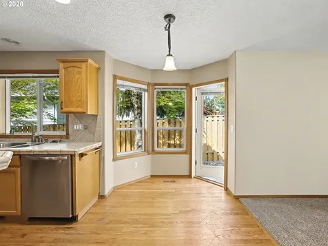 1290 SE Larch Way Gresham OR 97080