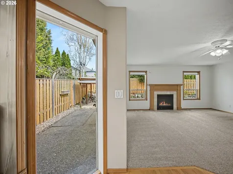 1290 SE Larch Way Gresham OR 97080