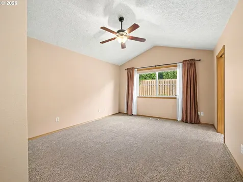 1290 SE Larch Way Gresham OR 97080