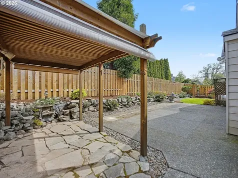 1290 SE Larch Way Gresham OR 97080
