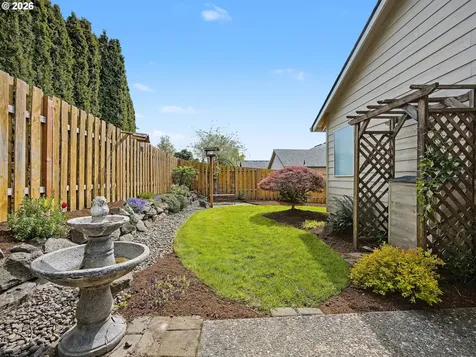 1290 SE Larch Way Gresham OR 97080