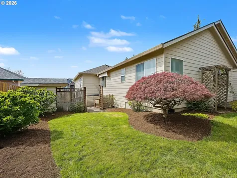 1290 SE Larch Way Gresham OR 97080