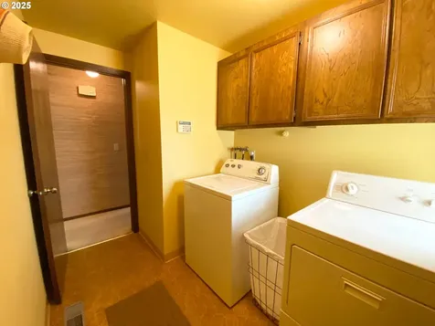 19996 NW Metolius Drive Portland OR 97229