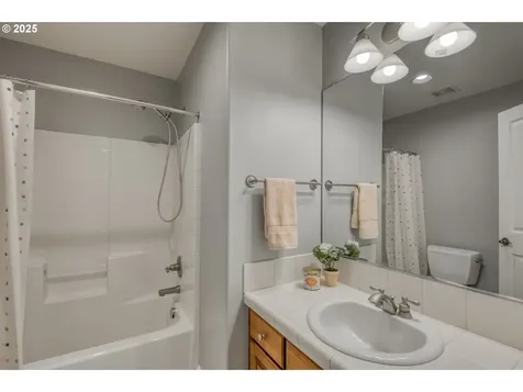 10909 SW Brown Street Tualatin OR 97062