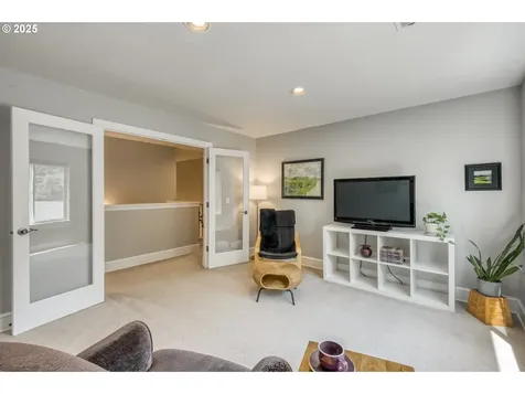 10909 SW Brown Street Tualatin OR 97062