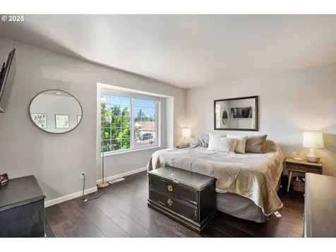 1742 SW Sturges Lane Troutdale OR 97060