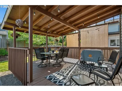 1742 SW Sturges Lane Troutdale OR 97060