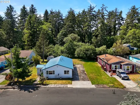 125 SW Cedar Avenue Warrenton OR 97146
