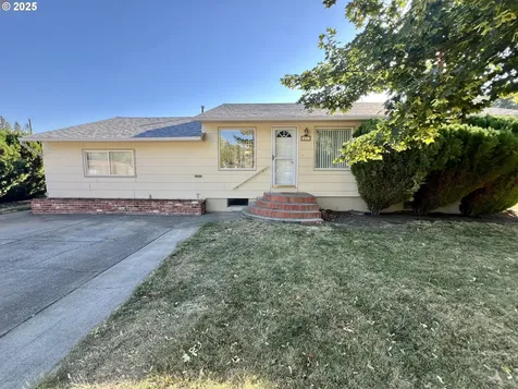 901 15th Street La Grande OR 97850