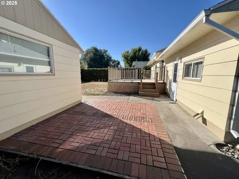 901 15th Street La Grande OR 97850