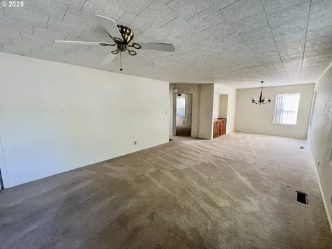 901 15th Street La Grande OR 97850