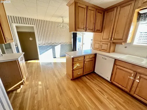 901 15th Street La Grande OR 97850