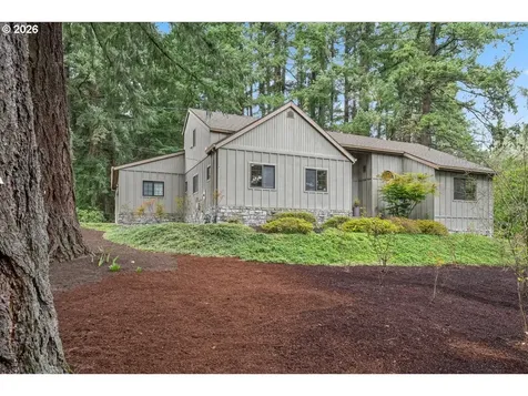 8835 SW Washington Drive Portland OR 97223