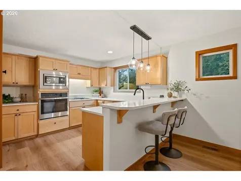 8835 SW Washington Drive Portland OR 97223