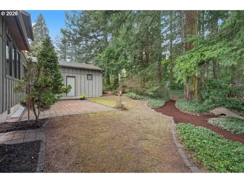 8835 SW Washington Drive Portland OR 97223