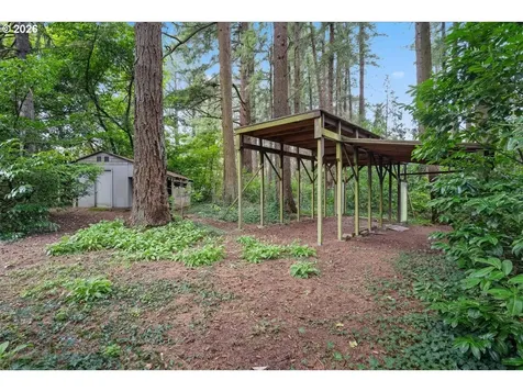 8835 SW Washington Drive Portland OR 97223