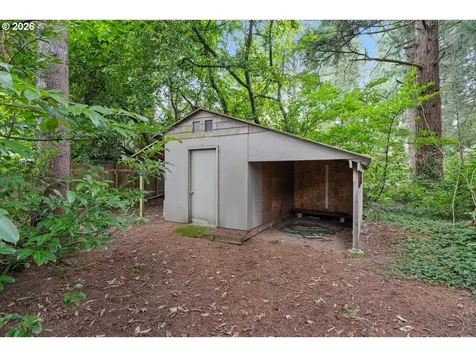 8835 SW Washington Drive Portland OR 97223