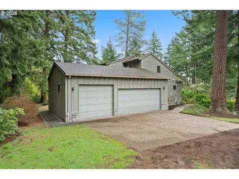 8835 SW Washington Drive Portland OR 97223