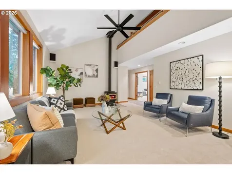 8835 SW Washington Drive Portland OR 97223