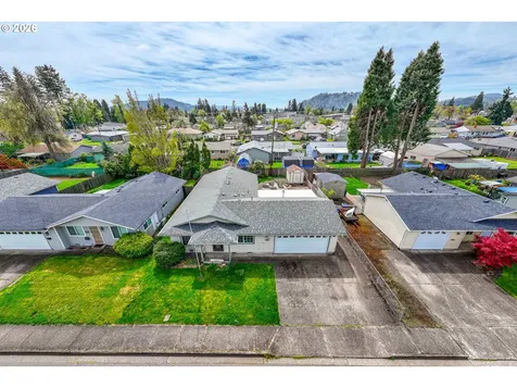 2365 L Street Springfield OR 97477