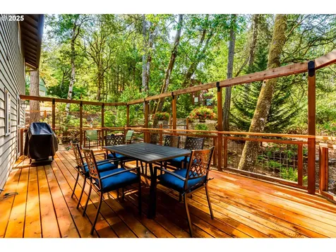 3376 Videra Drive Eugene OR 97405