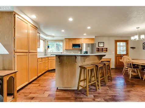 3376 Videra Drive Eugene OR 97405