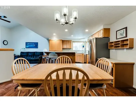 3376 Videra Drive Eugene OR 97405