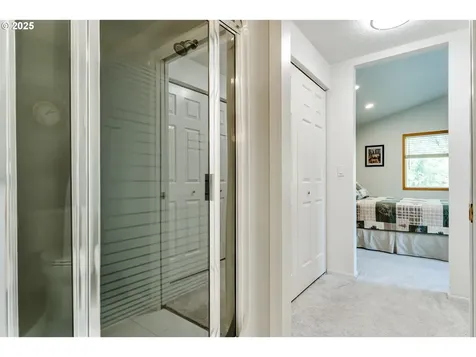 3376 Videra Drive Eugene OR 97405