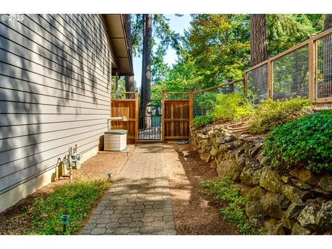 3376 Videra Drive Eugene OR 97405