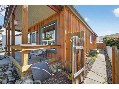 2157 Colorado Avenue Baker City OR 97814