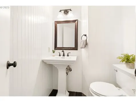 11178 SE Cranberry Loop Clackamas OR 97015