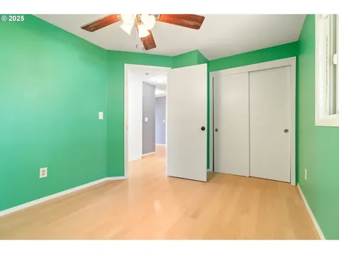 11178 SE Cranberry Loop Clackamas OR 97015