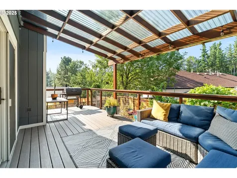 11178 SE Cranberry Loop Clackamas OR 97015