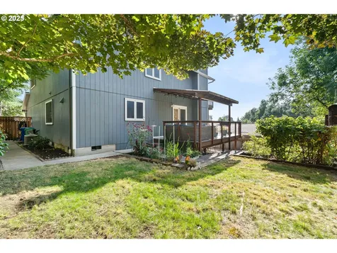 11178 SE Cranberry Loop Clackamas OR 97015