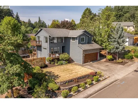 11178 SE Cranberry Loop Clackamas OR 97015