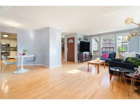 11178 SE Cranberry Loop Clackamas OR 97015