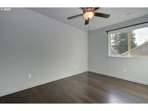 5905 NE 48th Street Vancouver WA 98661