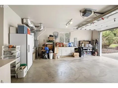 1732 E Sixth Avenue Sutherlin OR 97479