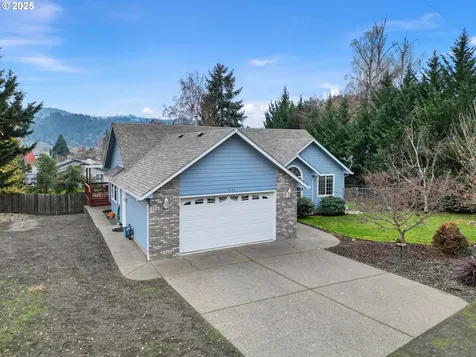1732 E Sixth Avenue Sutherlin OR 97479