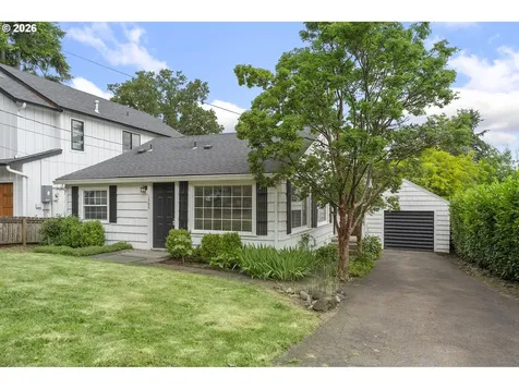 1305 Spruce Street Lake Oswego OR 97034