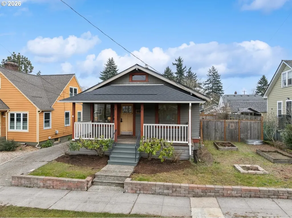 7216 N Campbell Avenue Portland OR 97217
