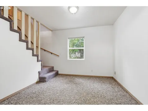 80/82 NW Columbia Avenue Stevenson WA 98648