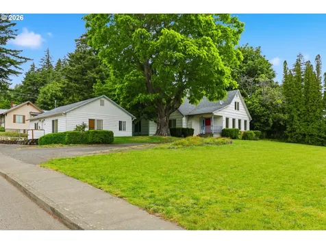 80/82 NW Columbia Avenue Stevenson WA 98648