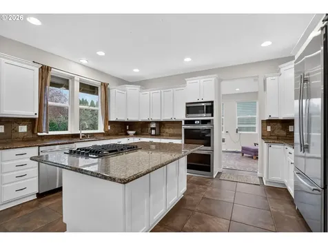 26250 S Milk Creek Circle Mulino OR 97042