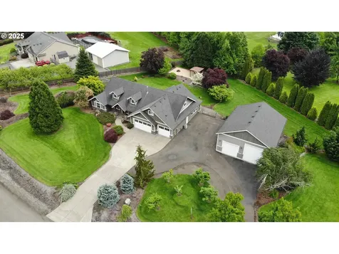 26250 S Milk Creek Circle Mulino OR 97042