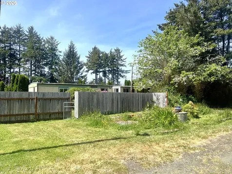 90884 Hollywood Lane Coos Bay OR 97420